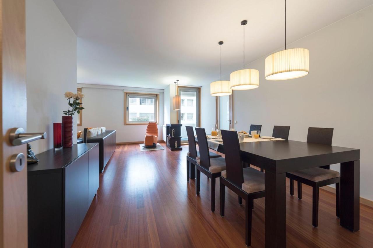 Lovelystay - Oporto Beach Apartment With 2 Free Parking Spots Matosinhos  Extérieur photo