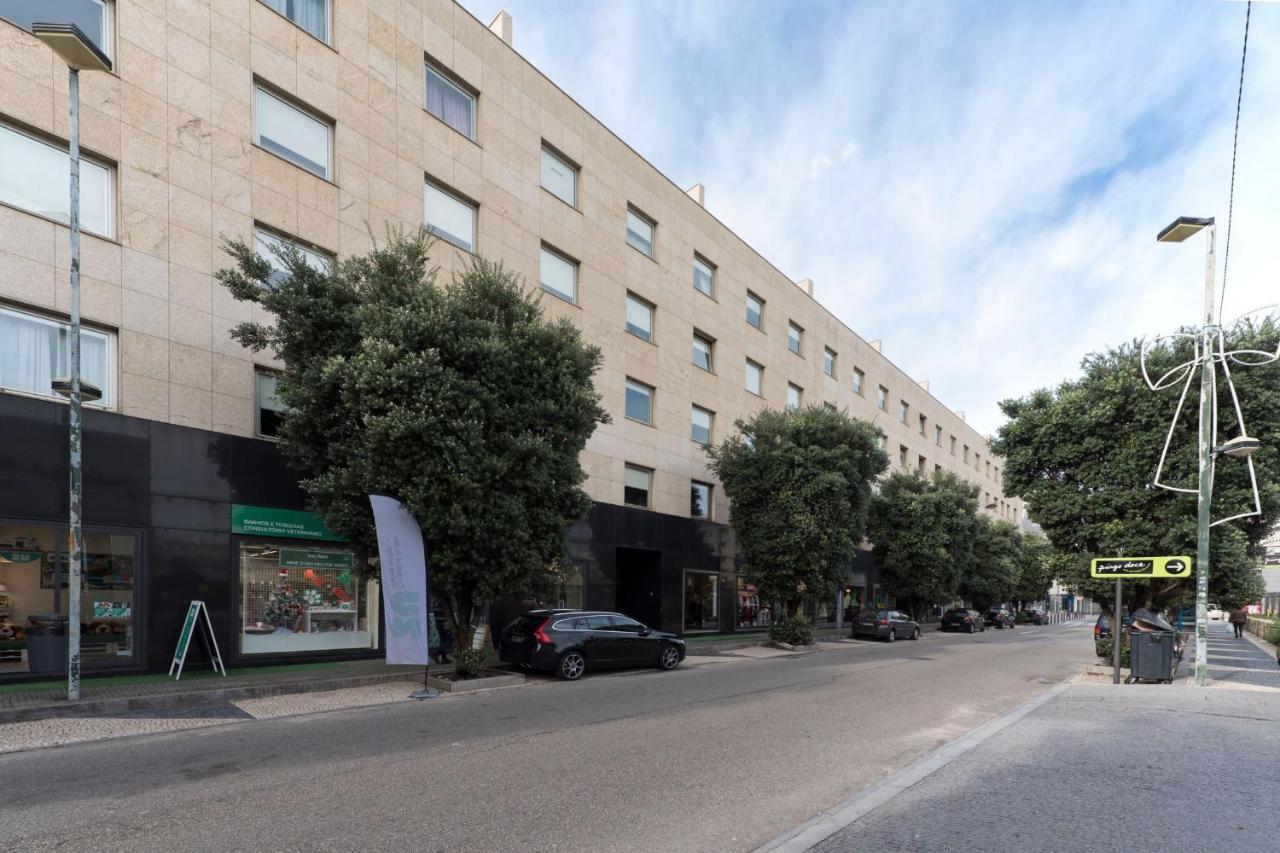 Lovelystay - Oporto Beach Apartment With 2 Free Parking Spots Matosinhos  Extérieur photo