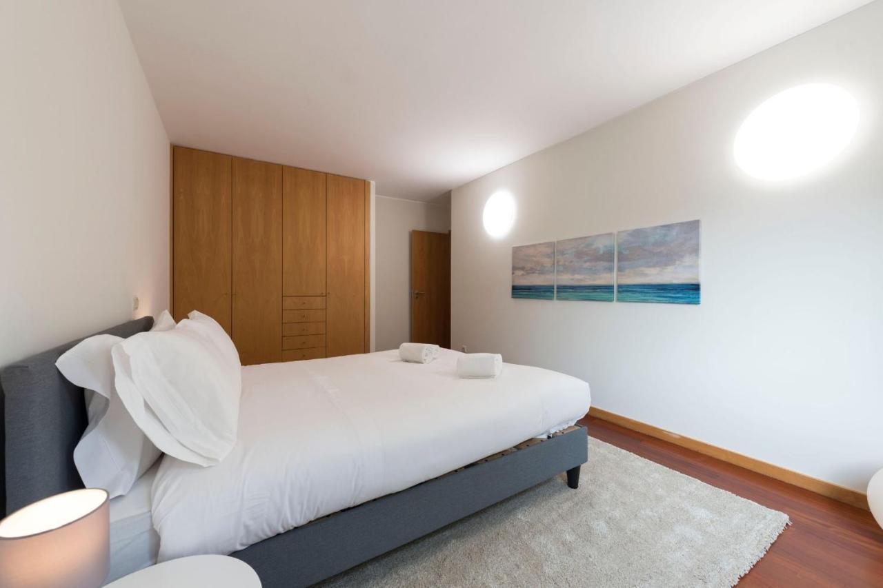 Lovelystay - Oporto Beach Apartment With 2 Free Parking Spots Matosinhos  Extérieur photo